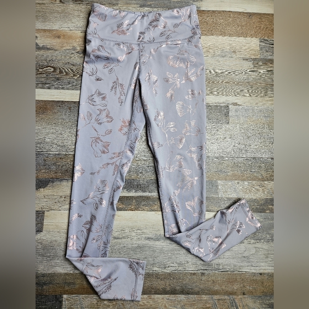 Tail Leggings Women's XS Dusty Lavender color with Metallic floral Leaves